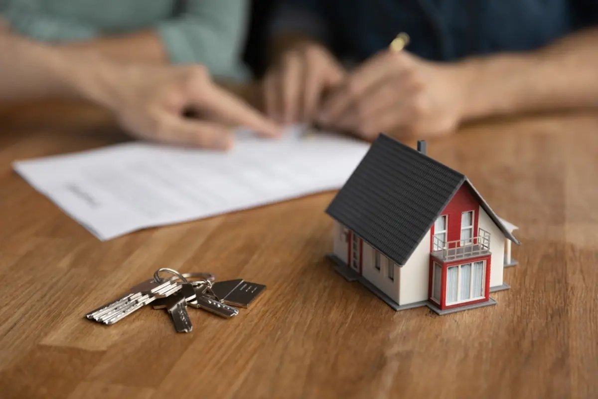 どうして「住宅」は何千万円もするのか気になります。どのような費用がかかっているのでしょうか?