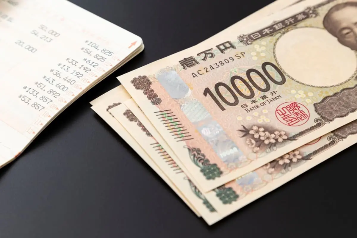 「新卒で実家暮らし」、手取り「月19万円」です。家に「生活費」をどのくらい入れるのが一般的ですか?